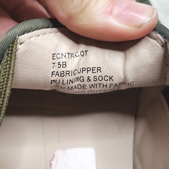 Steve Madden Ecntrcqt Sneaker 7.5 olive green - Picture 12 of 12